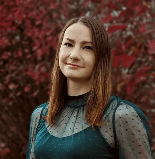 Lizzie Smith, Therapist